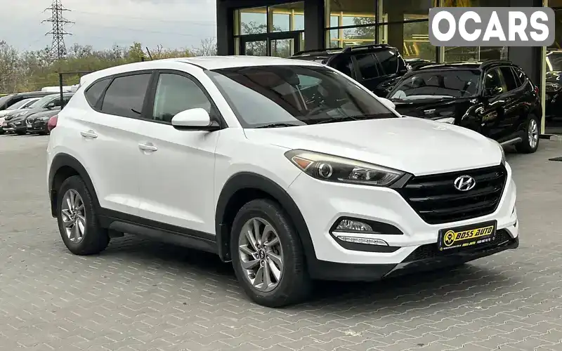 Позашляховик / Кросовер Hyundai Tucson 2016 2 л. Автомат обл. Чернівецька, Чернівці - Фото 1/18