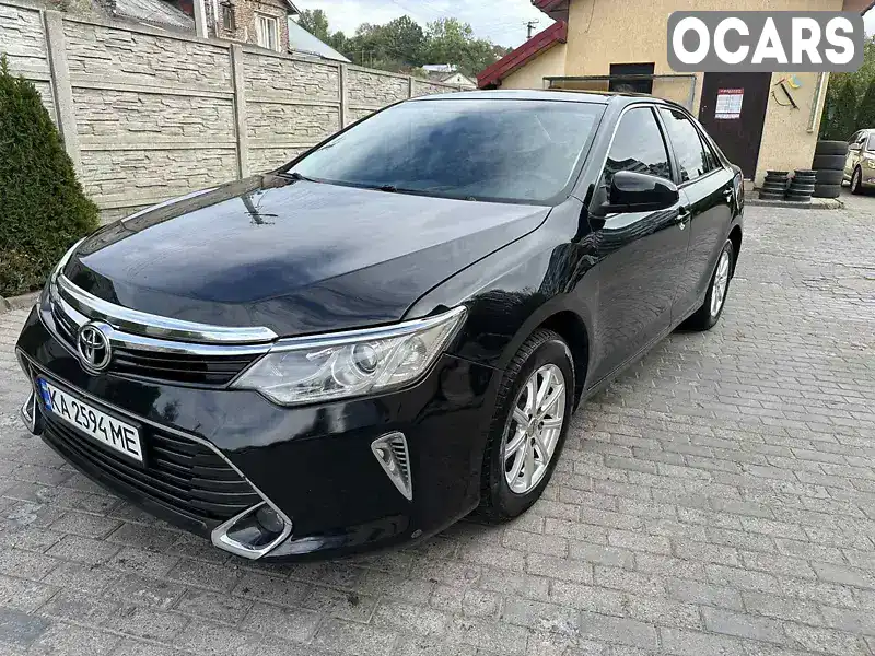 Седан Toyota Camry 2015 2.49 л. Автомат обл. Рівненська, Рівне - Фото 1/21