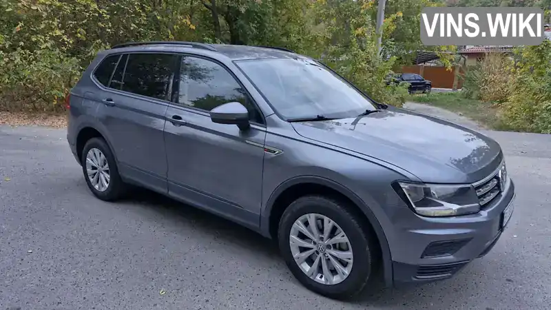 3VV0B7AX2KM161658 Volkswagen Tiguan 2019 Внедорожник / Кроссовер 1.98 л. Фото 2