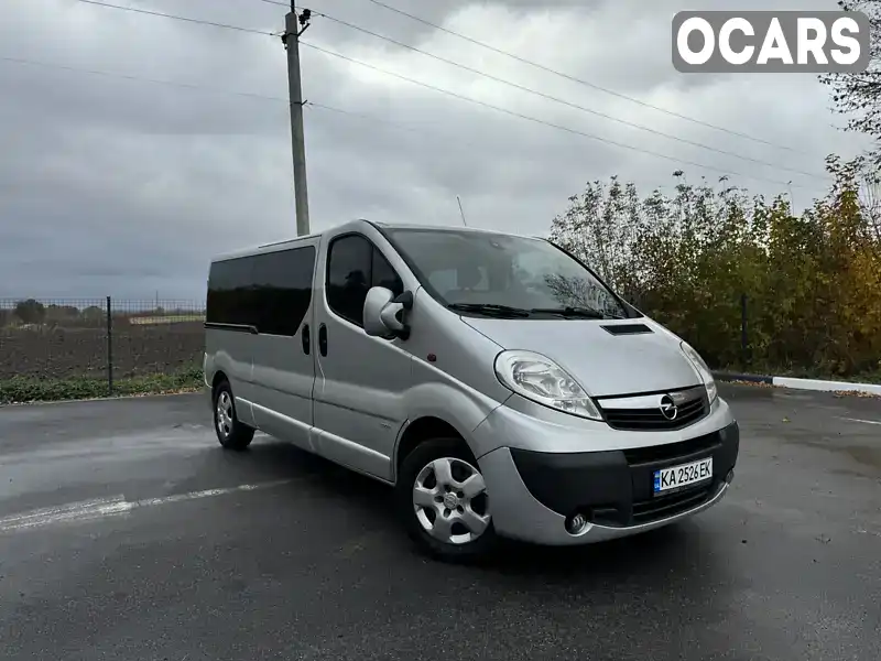 Мінівен Opel Vivaro 2013 2 л. Ручна / Механіка обл. Вінницька, Козятин - Фото 1/21