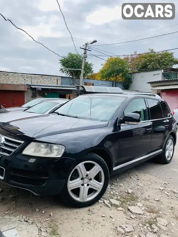 Позашляховик / Кросовер Volkswagen Touareg 2004 5 л. Автомат обл. Одеська, Одеса - Фото 1/10