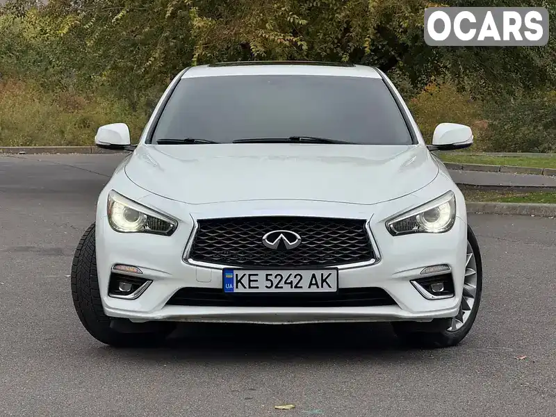 Седан Infiniti Q50 2018 3 л. Автомат обл. Днепропетровская, Кривой Рог - Фото 1/21