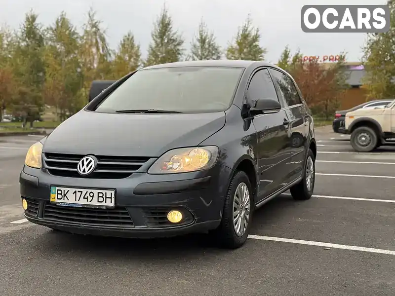 Хетчбек Volkswagen Golf Plus 2007 1.6 л. Автомат обл. Рівненська, Рівне - Фото 1/21