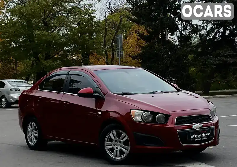 Седан Chevrolet Sonic 2014 1.8 л. Автомат обл. Миколаївська, Миколаїв - Фото 1/21