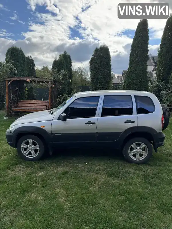 Позашляховик / Кросовер Chevrolet Niva 2010 null_content л. Ручна / Механіка обл. Вінницька, Гайсин - Фото 1/8