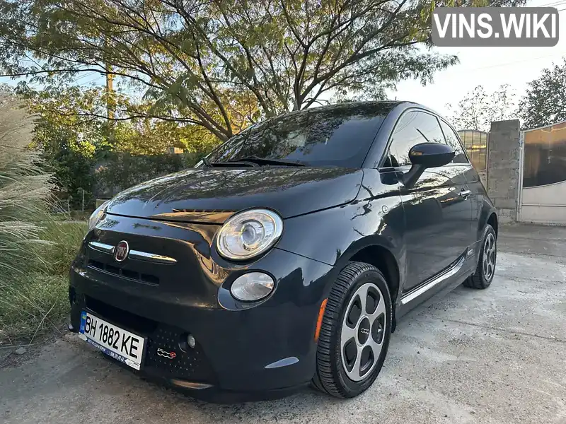 Хетчбек Fiat 500e 2016 null_content л. обл. Одеська, Одеса - Фото 1/15