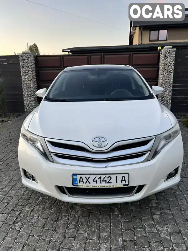 Позашляховик / Кросовер Toyota Venza 2016 2.7 л. Автомат обл. Харківська, Харків - Фото 1/8