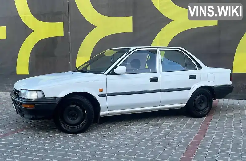 Седан Toyota Corolla 1992 1.3 л. Ручна / Механіка обл. Івано-Франківська, Івано-Франківськ - Фото 1/14