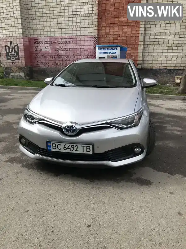 Хетчбек Toyota Auris 2017 1.8 л. Автомат обл. Львівська, Львів - Фото 1/17