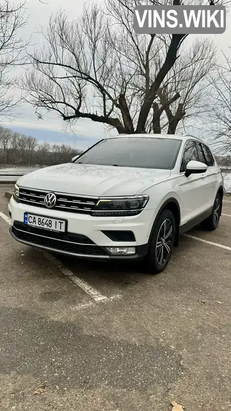 WVGZZZ5NZHW884309 Volkswagen Tiguan 2017 Позашляховик / Кросовер 2 л. Фото 1