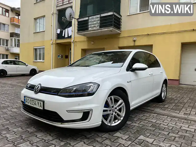 Хэтчбек Volkswagen e-Golf 2014 null_content л. обл. Закарпатская, Ужгород - Фото 1/11