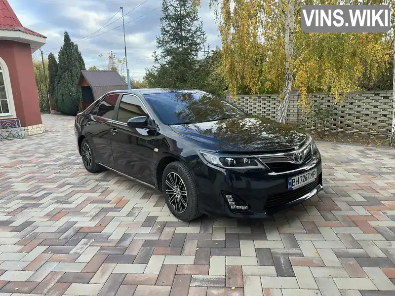 Седан Toyota Camry 2014 2.5 л. Автомат обл. Одеська, Кілія - Фото 1/19