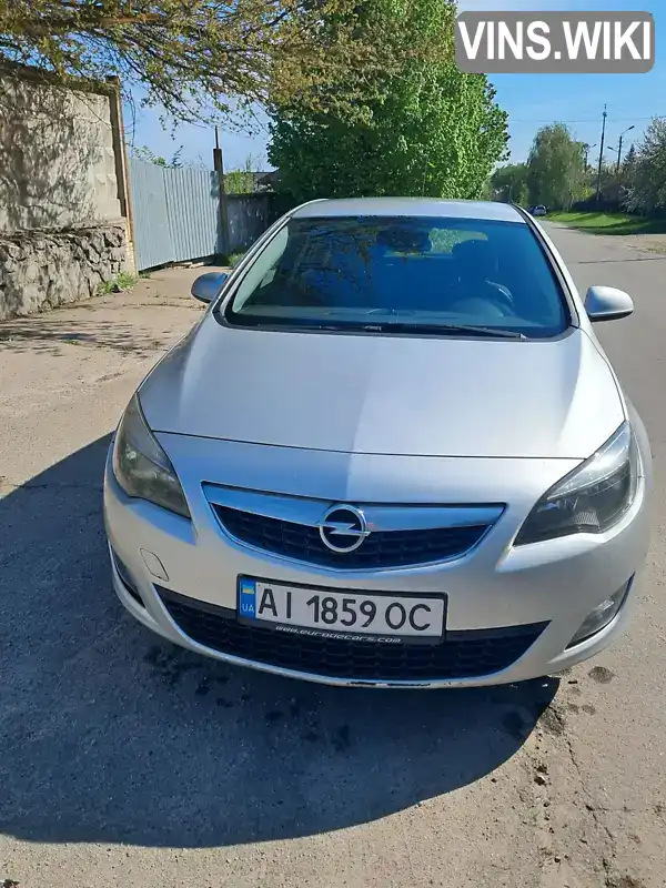 Хэтчбек Opel Astra 2010 1.7 л. Ручная / Механика обл. Киевская, Кагарлык - Фото 1/8