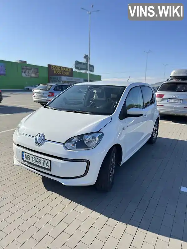 Хэтчбек Volkswagen Up 2013 null_content л. Автомат обл. Винницкая, Винница - Фото 1/21