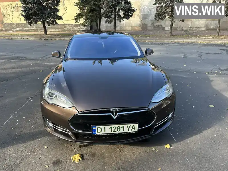 Лифтбек Tesla Model S 2014 null_content л. Автомат обл. Николаевская, Николаев - Фото 1/21