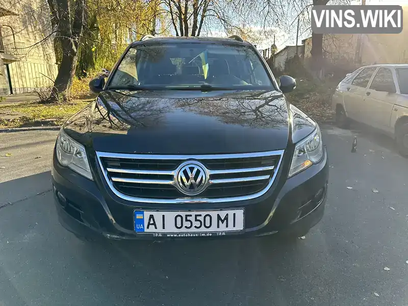 Внедорожник / Кроссовер Volkswagen Tiguan 2010 1.97 л. Автомат обл. Киевская, Киев - Фото 1/17