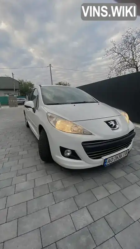 Хетчбек Peugeot 207 2009 1.4 л. Робот обл. Закарпатська, Ужгород - Фото 1/14