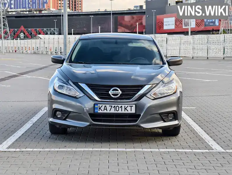 Седан Nissan Altima 2017 2.49 л. Варіатор обл. Київська, Київ - Фото 1/21