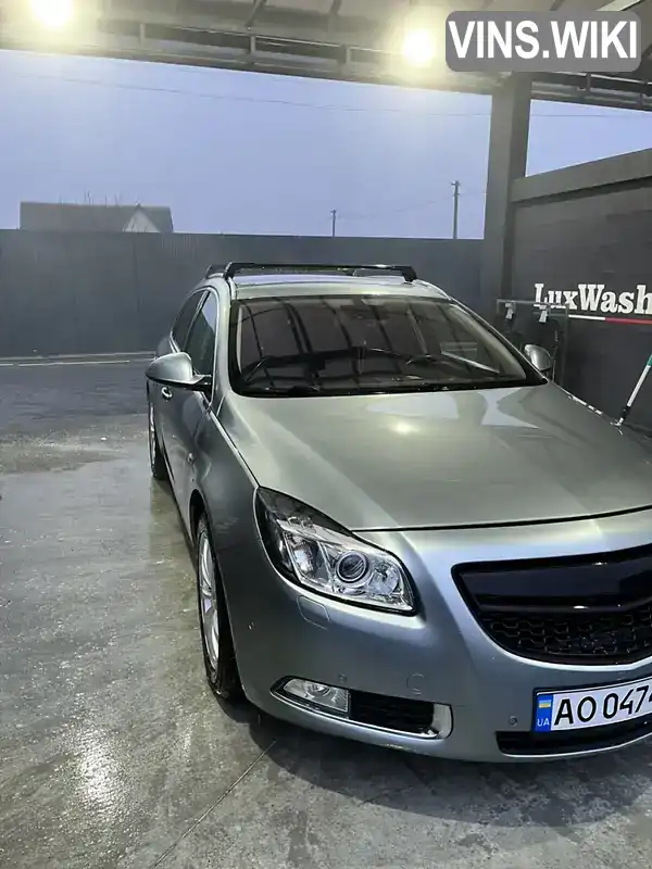 Универсал Opel Insignia 2010 1.96 л. Ручная / Механика обл. Закарпатская, Ужгород - Фото 1/9