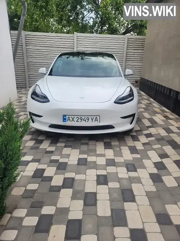 Седан Tesla Model 3 2019 null_content л. обл. Харьковская, Харьков - Фото 1/8