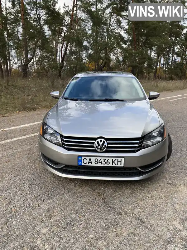 Седан Volkswagen Passat 2011 2.48 л. Автомат обл. Черкаська, Черкаси - Фото 1/21