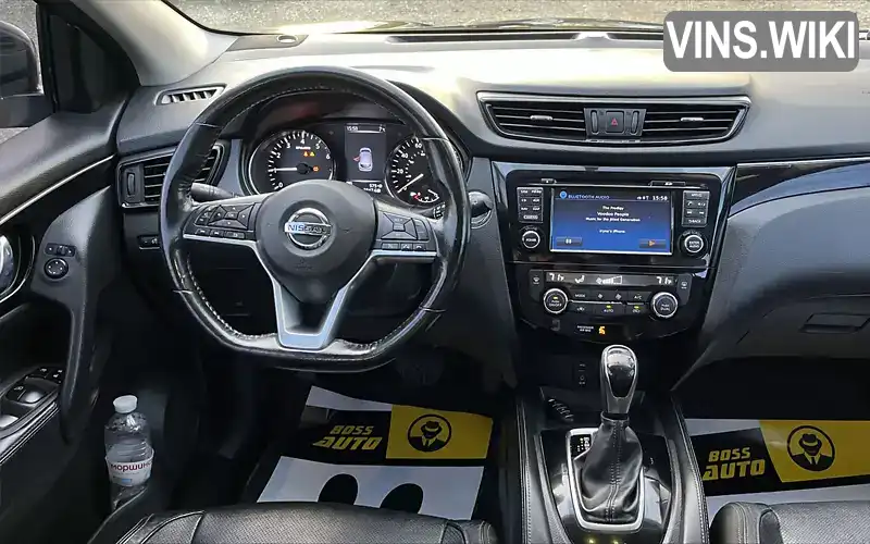 JN1BJ1CP2HW011579 Nissan Rogue Sport 2017 Внедорожник / Кроссовер 2 л. Фото 9