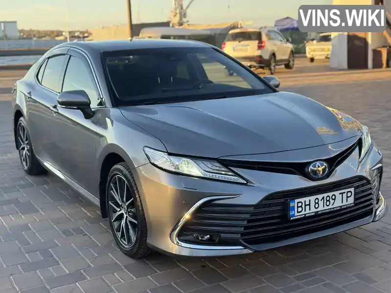 Седан Toyota Camry 2022 2.49 л. Варіатор обл. Одеська, Одеса - Фото 1/21