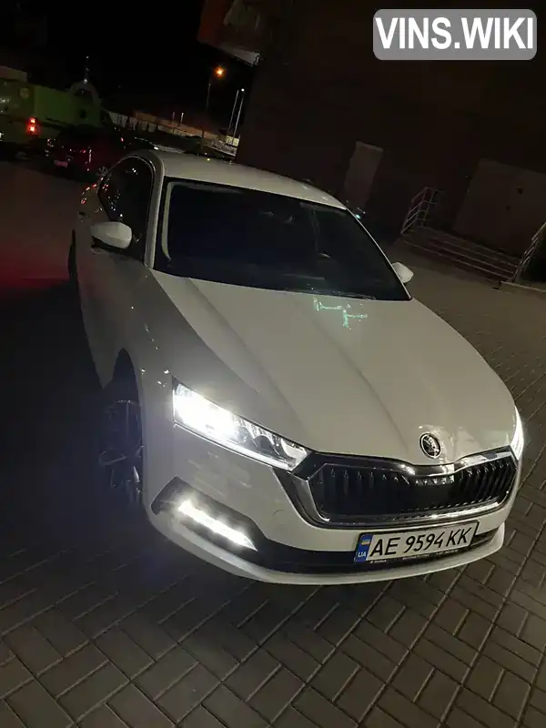 Ліфтбек Skoda Octavia 2020 1.4 л. Автомат обл. Дніпропетровська, Кривий Ріг - Фото 1/21