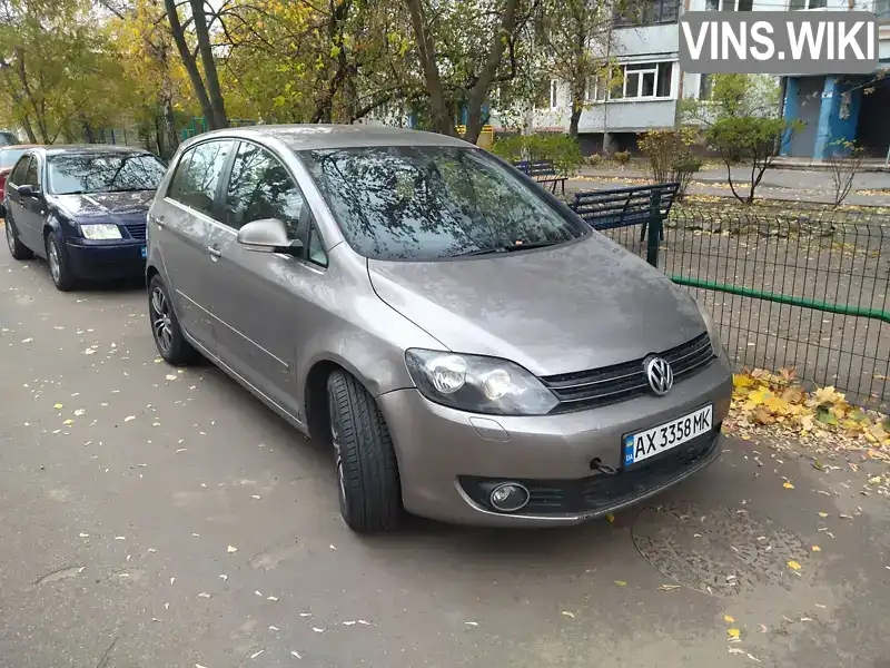 Хетчбек Volkswagen Golf Plus 2010 1.6 л. Автомат обл. Харківська, Харків - Фото 1/17