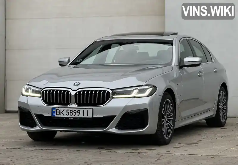 WBAJA9C53JB251269 BMW 5 Series 2018 Седан 2 л. Фото 9