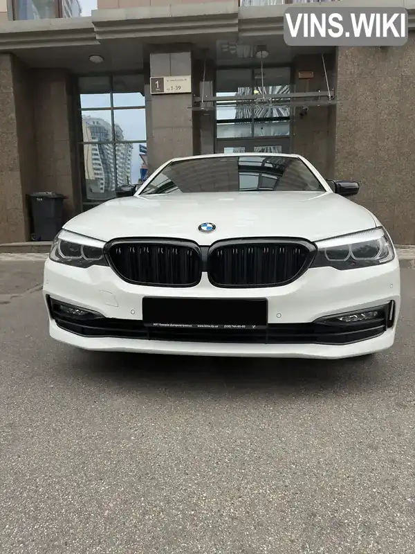 Седан BMW 5 Series 2018 2 л. Автомат обл. Киевская, Киев - Фото 1/21