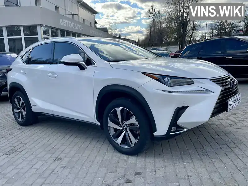 Позашляховик / Кросовер Lexus NX 2020 2.5 л. Варіатор обл. Житомирська, Житомир - Фото 1/21