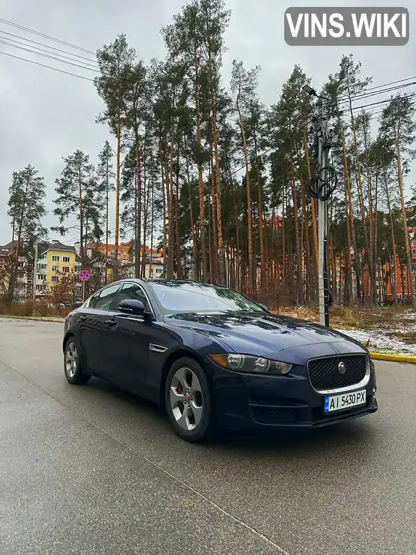 Седан Jaguar XE 2017 2 л. Автомат обл. Киевская, Киев - Фото 1/7