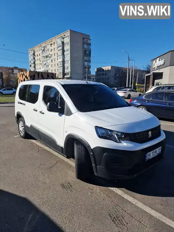 Минивэн Peugeot Rifter 2021 1.2 л. Ручная / Механика обл. Черкасская, Черкассы - Фото 1/12