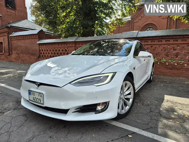 Ліфтбек Tesla Model S 2016 null_content л. Автомат обл. Вінницька, Вінниця - Фото 1/21