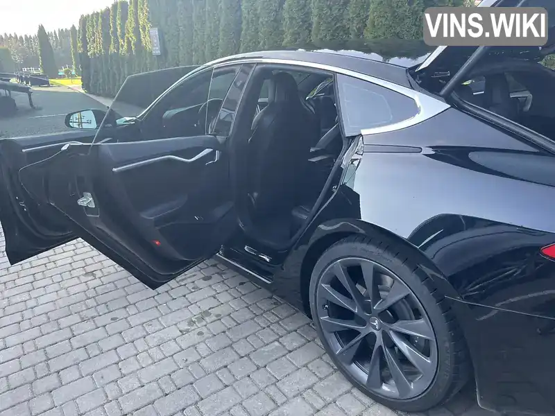 5YJSA1E26JF245362 Tesla Model S 2018 Лифтбек  Фото 4