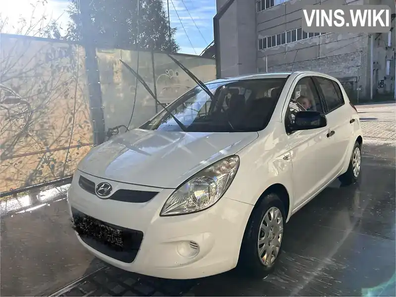 Хетчбек Hyundai i20 2010 null_content л. обл. Закарпатська, Рахів - Фото 1/6