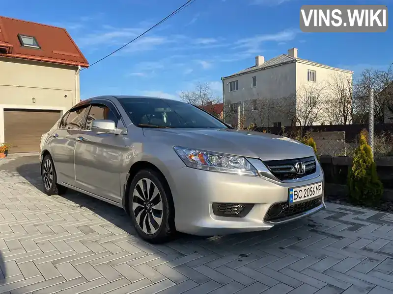 Седан Honda Accord 2013 2 л. Вариатор обл. Львовская, Львов - Фото 1/12