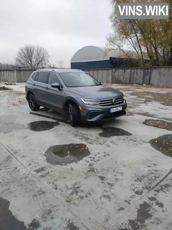 3VV2B7AX1NM152463 Volkswagen Tiguan 2022 Внедорожник / Кроссовер 2 л. Фото 1