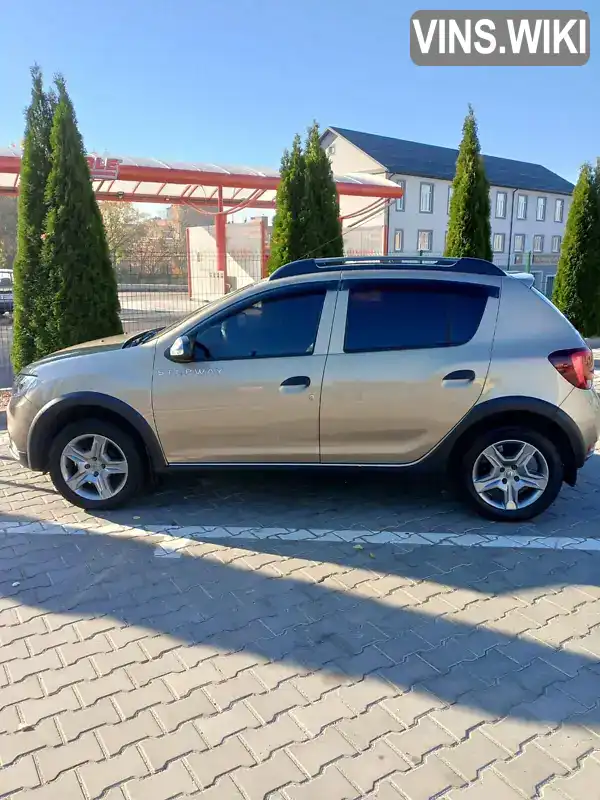 Хетчбек Renault Sandero 2020 1.46 л. Ручна / Механіка обл. Вінницька, Вінниця - Фото 1/10