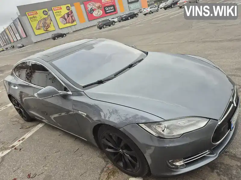 Лифтбек Tesla Model S 2014 null_content л. обл. Полтавская, Полтава - Фото 1/11