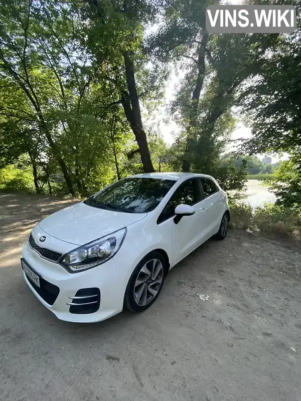 Седан Kia Rio 2016 1.4 л. Автомат обл. Киевская, Киев - Фото 1/12