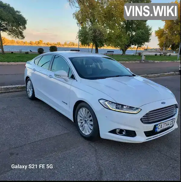 Седан Ford Mondeo 2016 2 л. Автомат обл. Черкасская, Черкассы - Фото 1/12