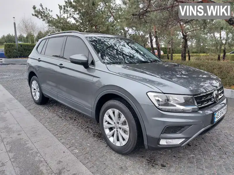 3VV1B7AXXKM147009 Volkswagen Tiguan 2019 Позашляховик / Кросовер 1.98 л. Фото 5