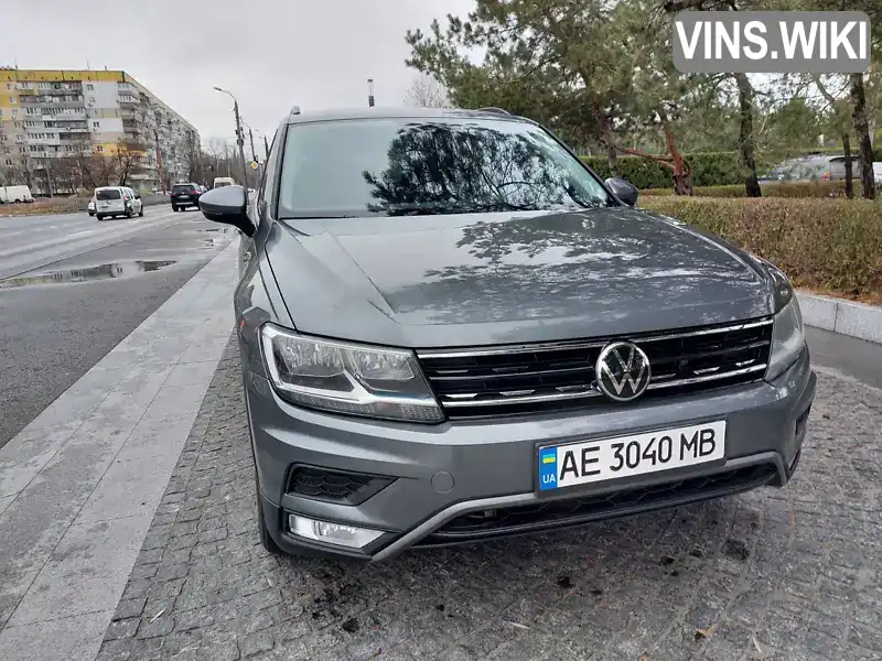 3VV1B7AXXKM147009 Volkswagen Tiguan 2019 Позашляховик / Кросовер 1.98 л. Фото 9