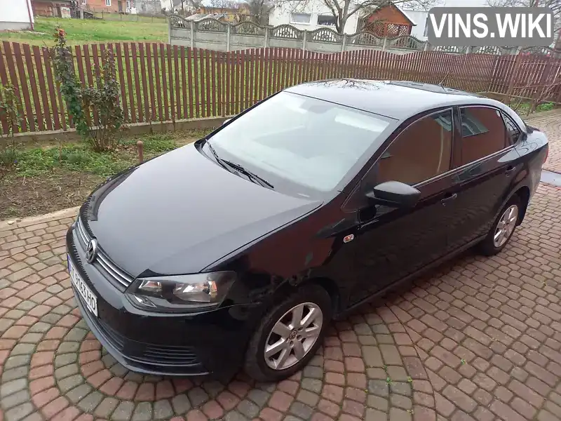 Седан Volkswagen Polo 2012 1.6 л. Ручная / Механика обл. Ивано-Франковская, Ивано-Франковск - Фото 1/21