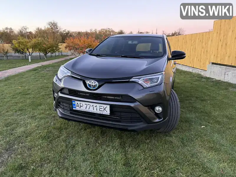 Позашляховик / Кросовер Toyota RAV4 2018 2.49 л. Варіатор обл. Запорізька, Запоріжжя - Фото 1/16