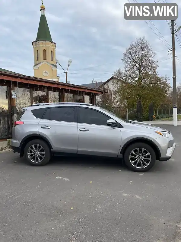 Позашляховик / Кросовер Toyota RAV4 2018 2.49 л. Автомат обл. Київська, Київ - Фото 1/21