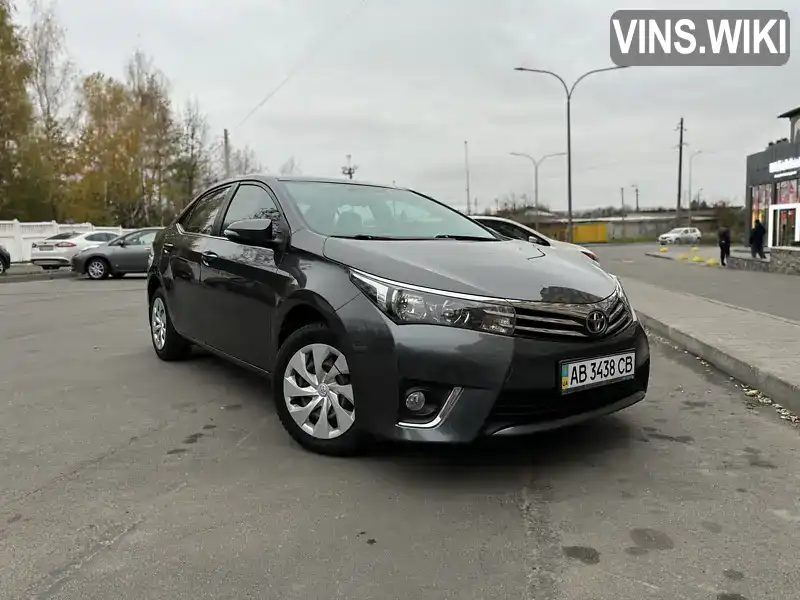 Седан Toyota Corolla 2014 1.33 л. Ручная / Механика обл. Винницкая, Винница - Фото 1/21