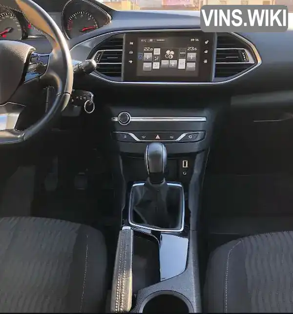 VF3LCBHYBHS178363 Peugeot 308 2017 Универсал 1.56 л. Фото 3